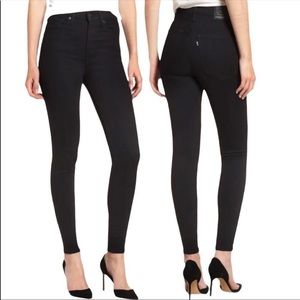 Levi’s Mile High Super Skinny Black Jean